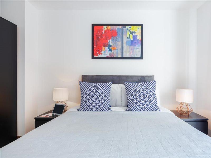 Modern Close To Colombia Road Market Londres